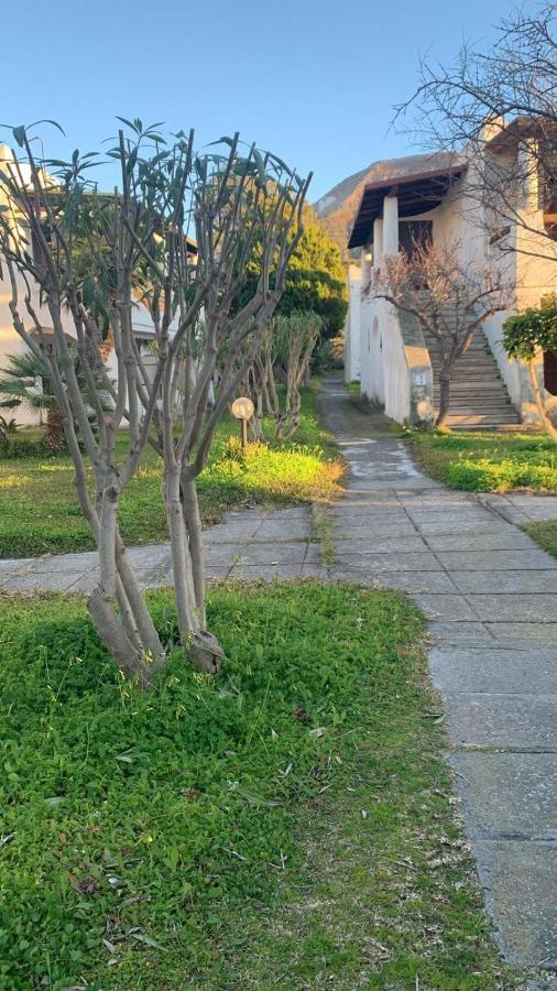 ヴルカーノ Casa Sofiaヴィラ エクステリア 写真